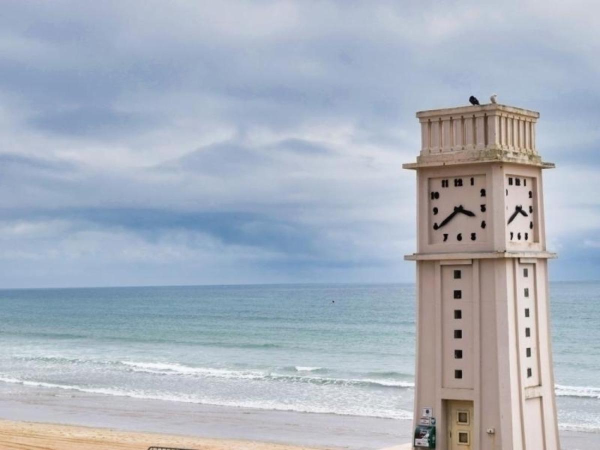 Appartement T2 Avec Balcon Et Vue Mer, 1Er Etage, Ascenseur, Tv, Cuisine Equipee - Fr-1-197-466 莱萨布勒-多洛讷 外观 照片