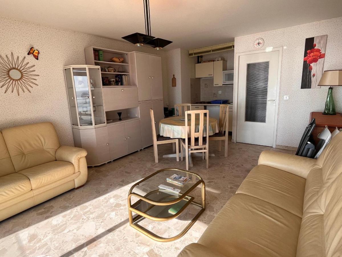 Appartement T2 Avec Balcon Et Vue Mer, 1Er Etage, Ascenseur, Tv, Cuisine Equipee - Fr-1-197-466 莱萨布勒-多洛讷 外观 照片